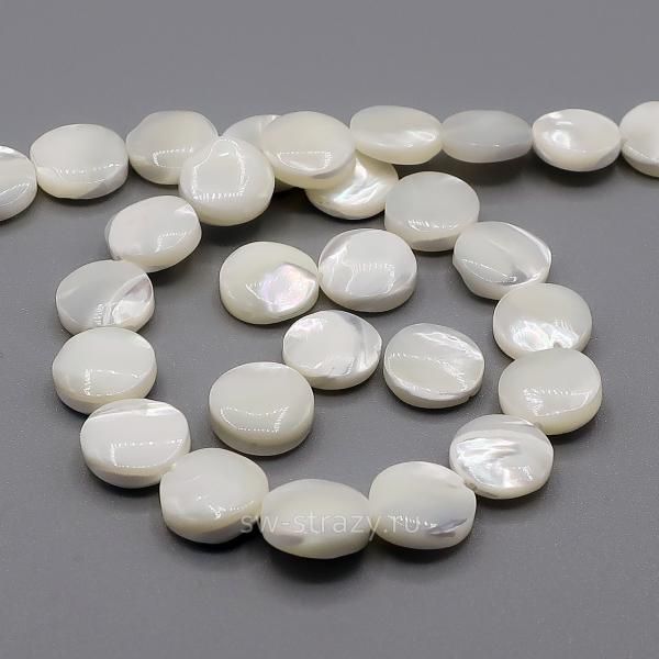 Бусина-таблетка из перламутра 10 мм белая