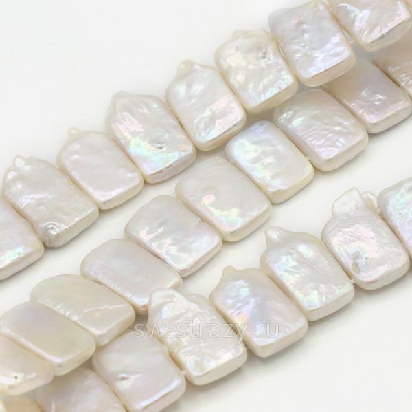 Жемчуг натуральный барочный Прямоугольник с двумя отверстиями 17х11 мм кремовый*