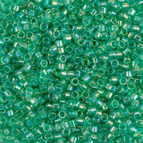 Бисер Treasures 11/0 #0164B Прозрачный радужный темный перидот