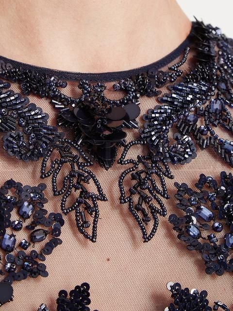 Бисер на воротнике